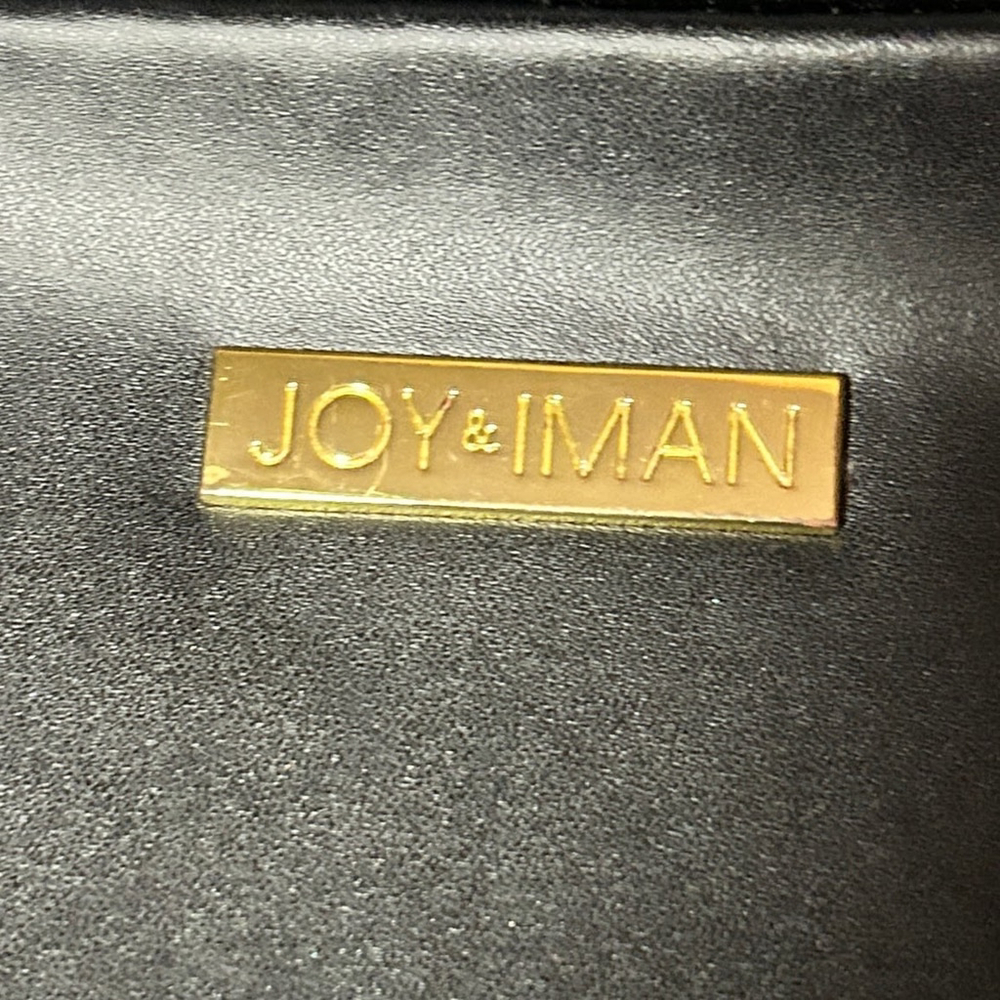 Joy & Iman Black Leather Crossbody Bag - Picture 4 of 9